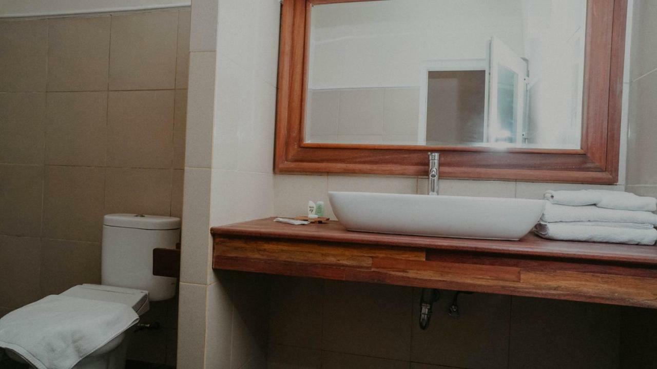 ג'פארה Seaview Beach Resort מראה חיצוני תמונה